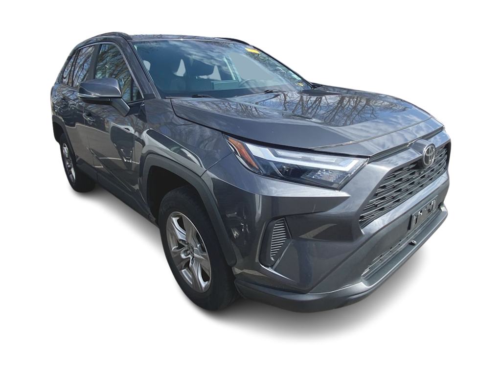 2023 Toyota RAV4 XLE 9