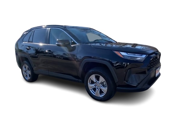 2023 Toyota RAV4 XLE 16