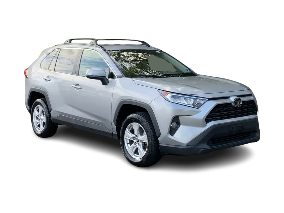 Thumbnail: 2020 Toyota RAV4 - 21