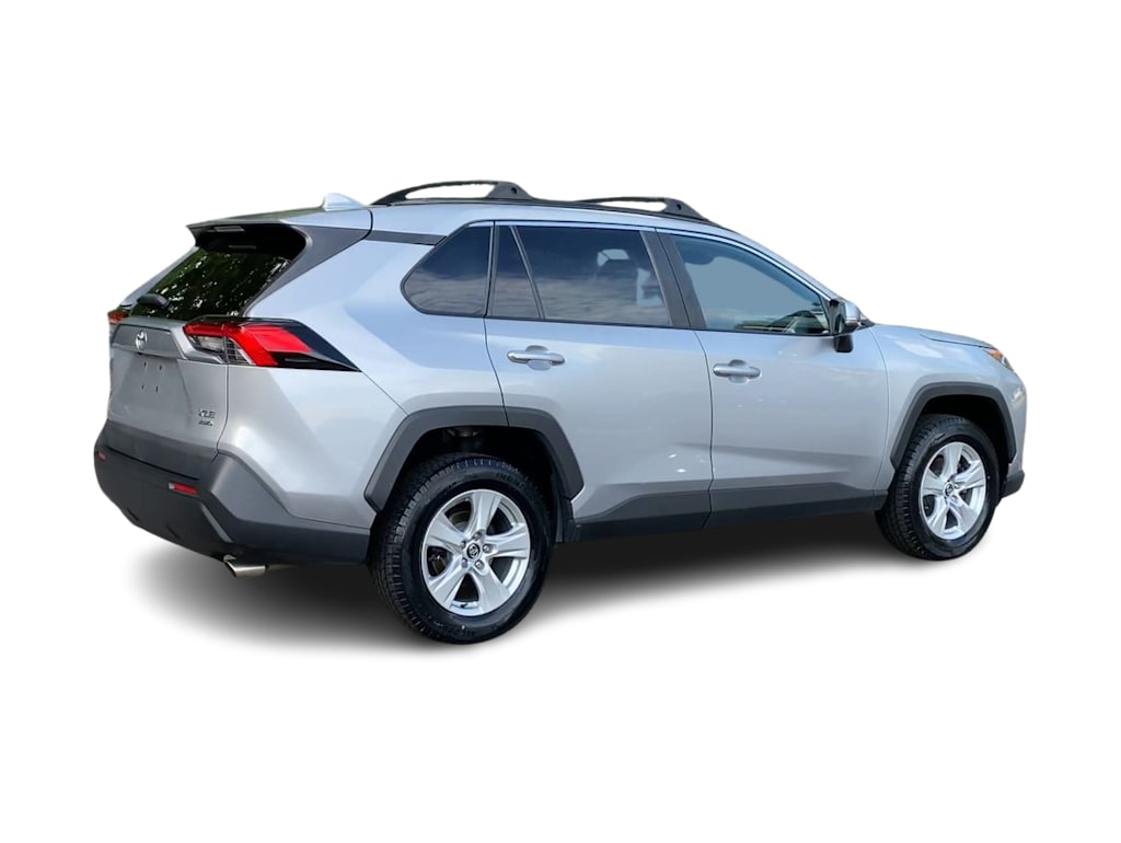 Thumbnail: 2020 Toyota RAV4 - 24