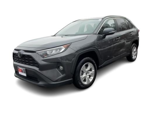 2021 Toyota RAV4 XLE 18