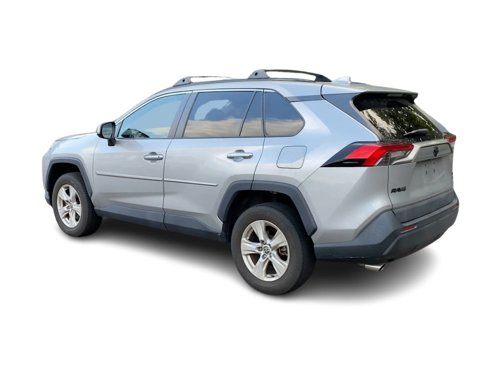 Thumbnail: 2021 Toyota RAV4 - 25