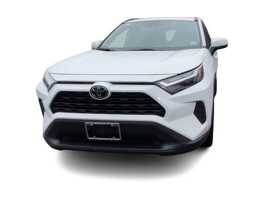 2022 Toyota RAV4 XLE 5