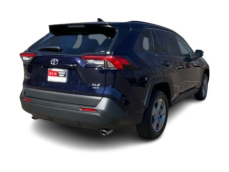 2023 Toyota RAV4 XLE 18