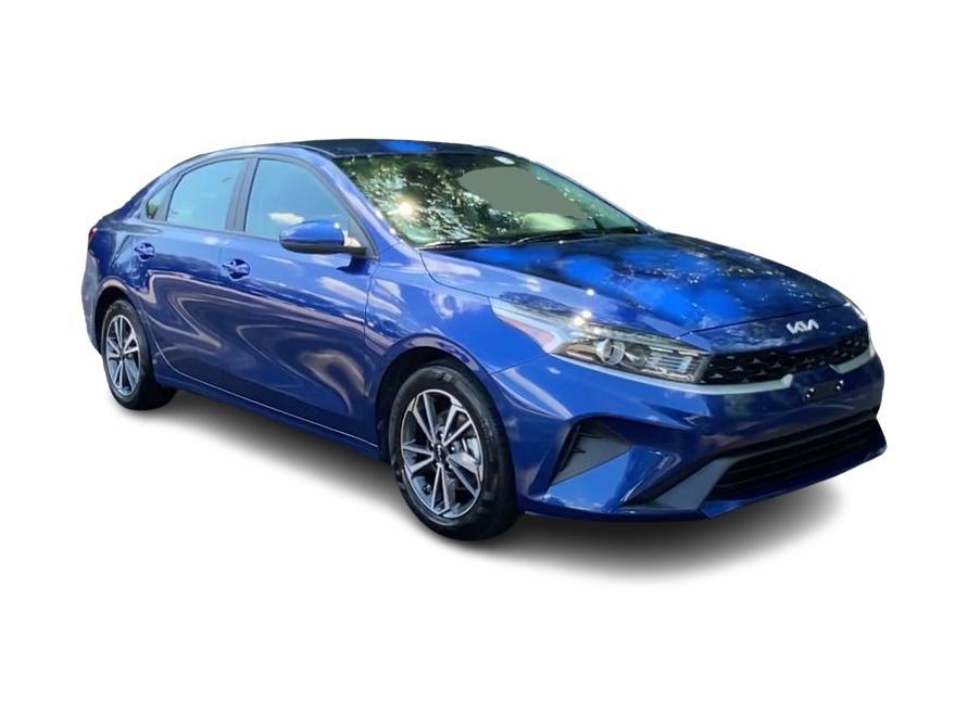 Thumbnail: 2022 Kia Forte - 21