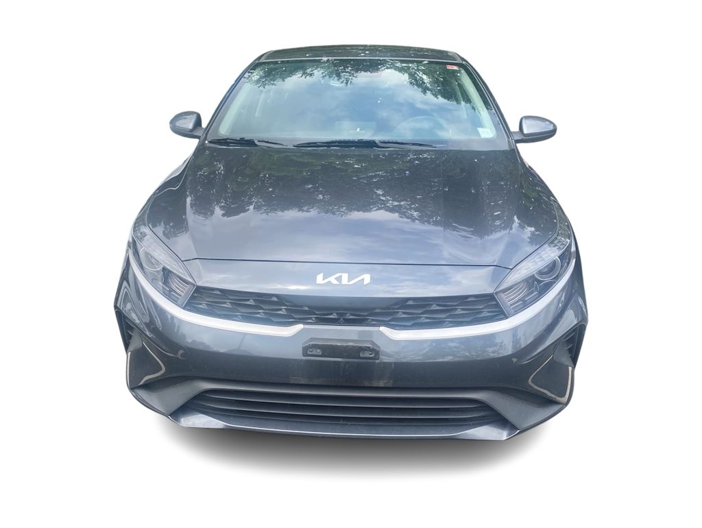 Thumbnail: 2023 Kia Forte - 3