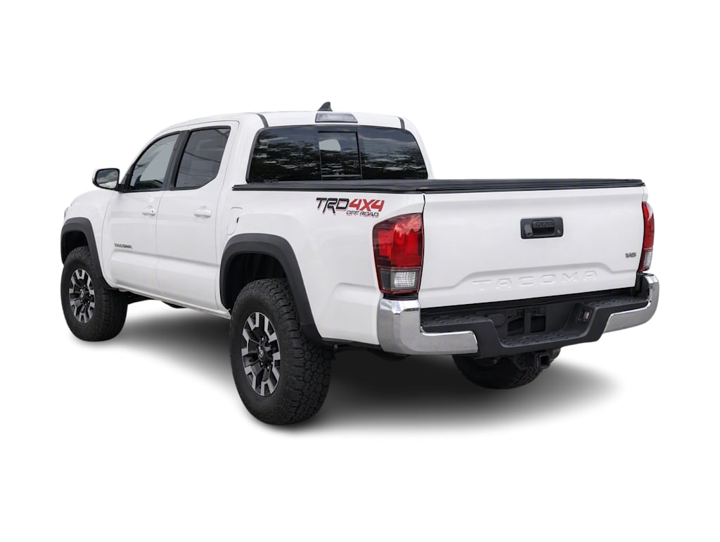 Thumbnail: 2018 Toyota Tacoma - 3