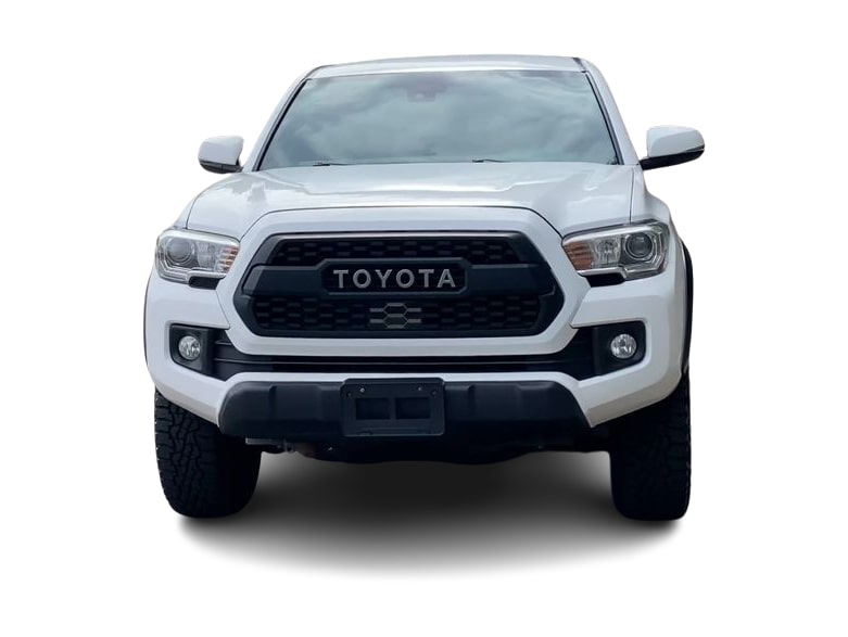 Thumbnail: 2018 Toyota Tacoma - 19