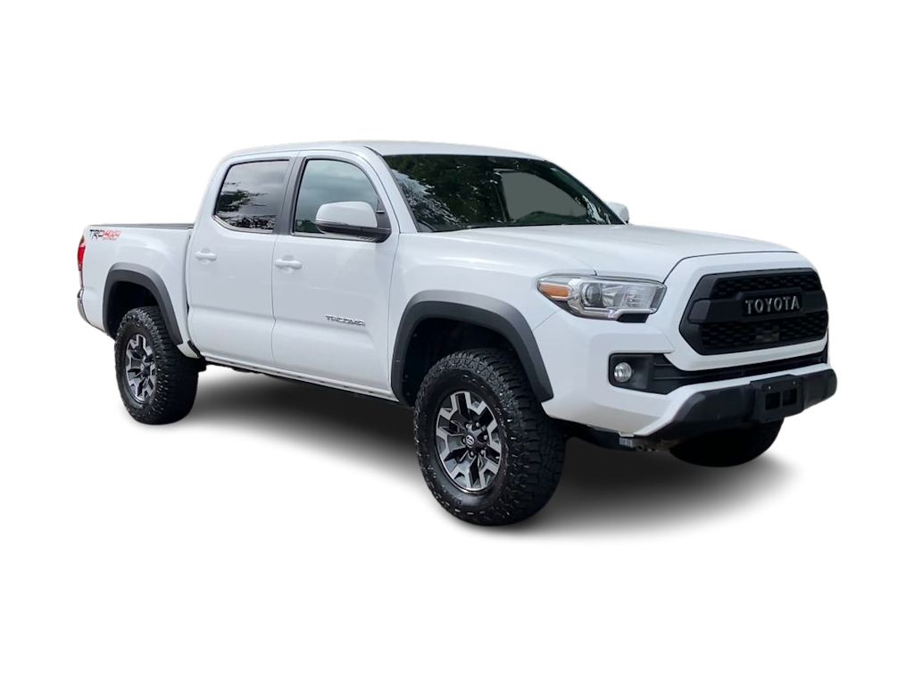 Thumbnail: 2018 Toyota Tacoma - 18