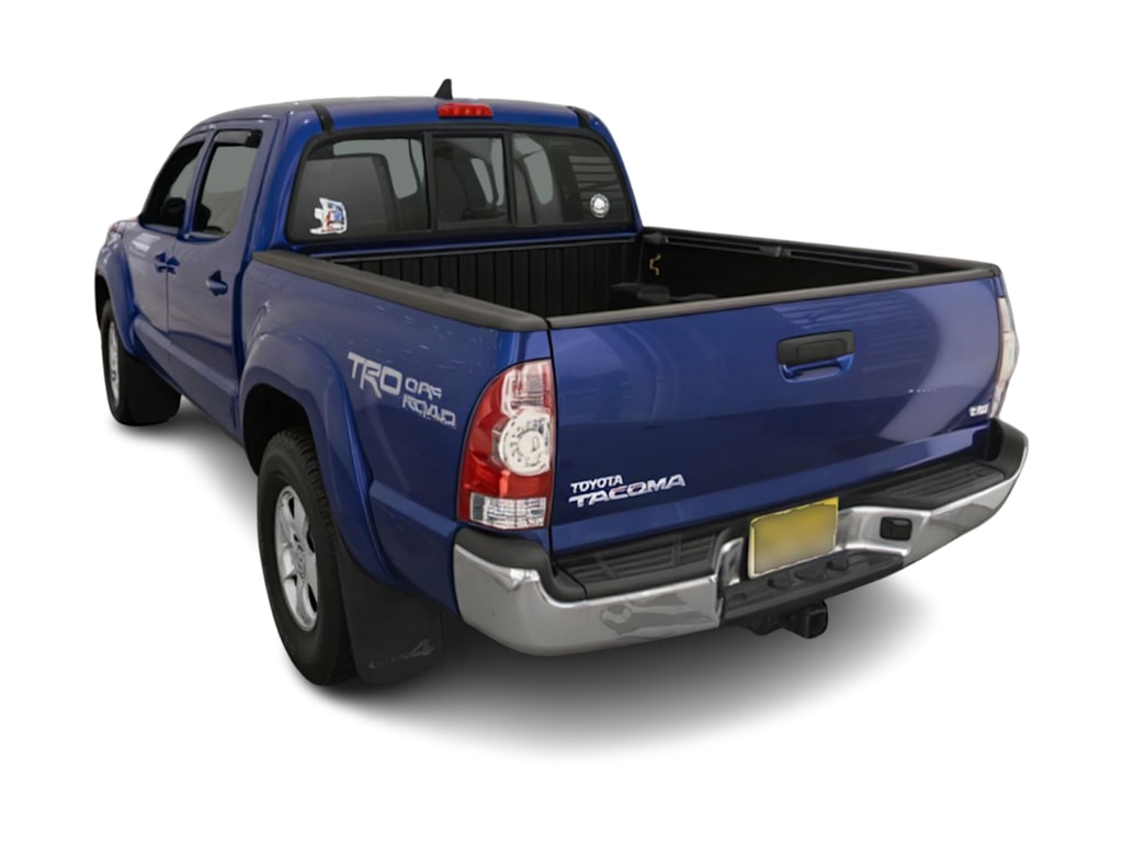 Thumbnail: 2014 Toyota Tacoma - 3