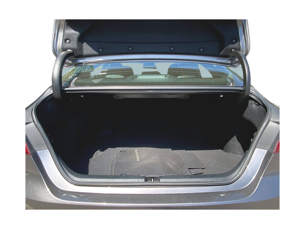 2018 Toyota Camry XLE 14