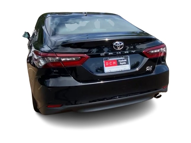 Thumbnail: 2023 Toyota Camry - 18