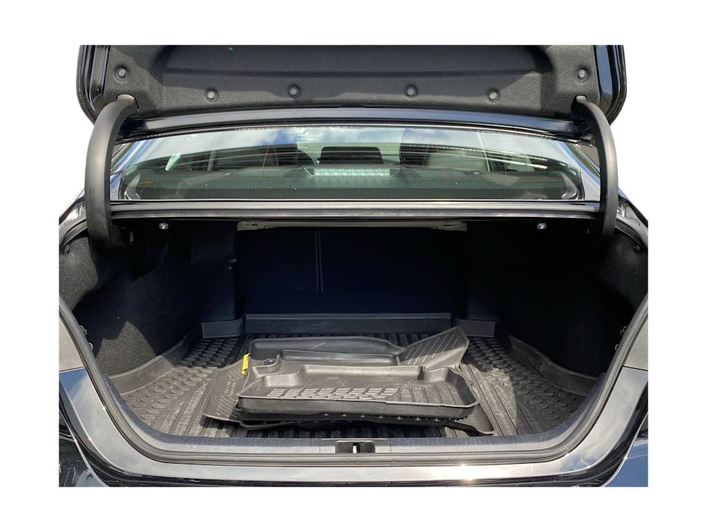 Thumbnail: 2023 Toyota Camry - 14