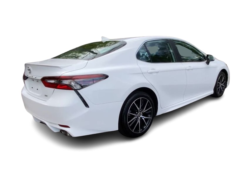 Thumbnail: 2024 Toyota Camry - 16