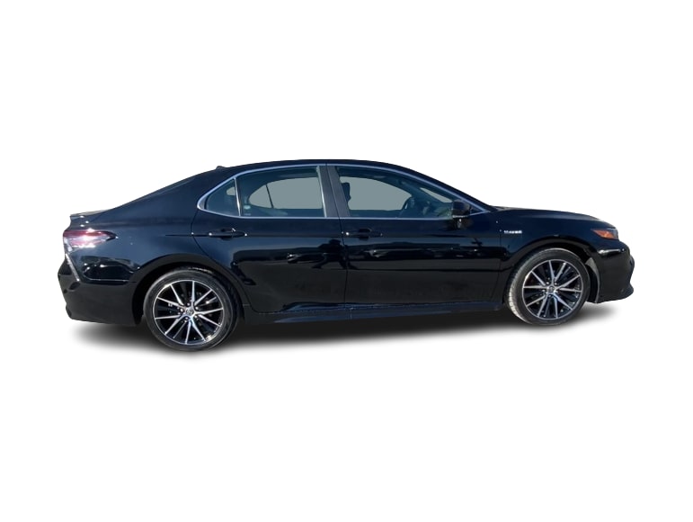 2021 Toyota Camry SE 21