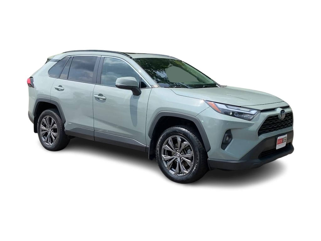 Thumbnail: 2022 Toyota RAV4 - 20