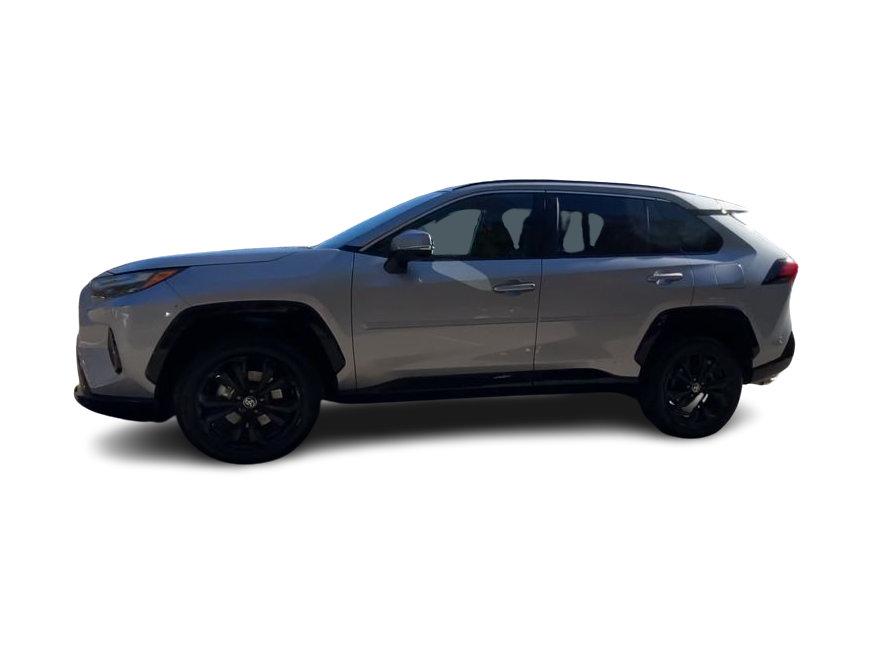 Thumbnail: 2022 Toyota RAV4 - 3