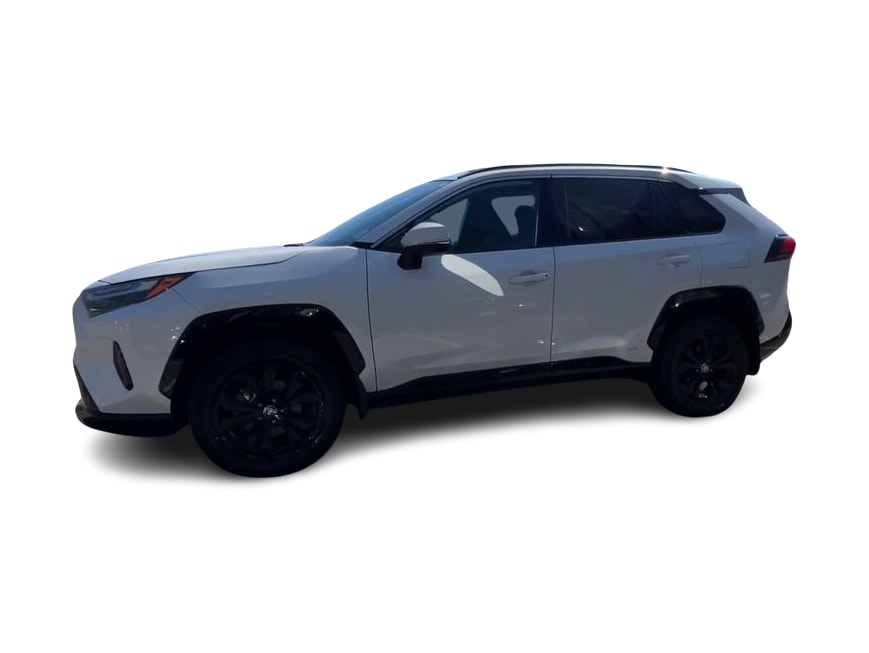 Thumbnail: 2022 Toyota RAV4 - 3