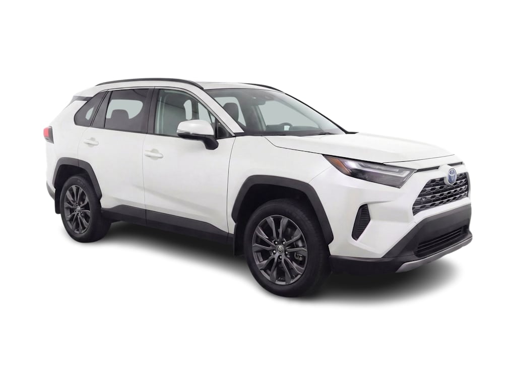 Thumbnail: 2022 Toyota RAV4 - 16