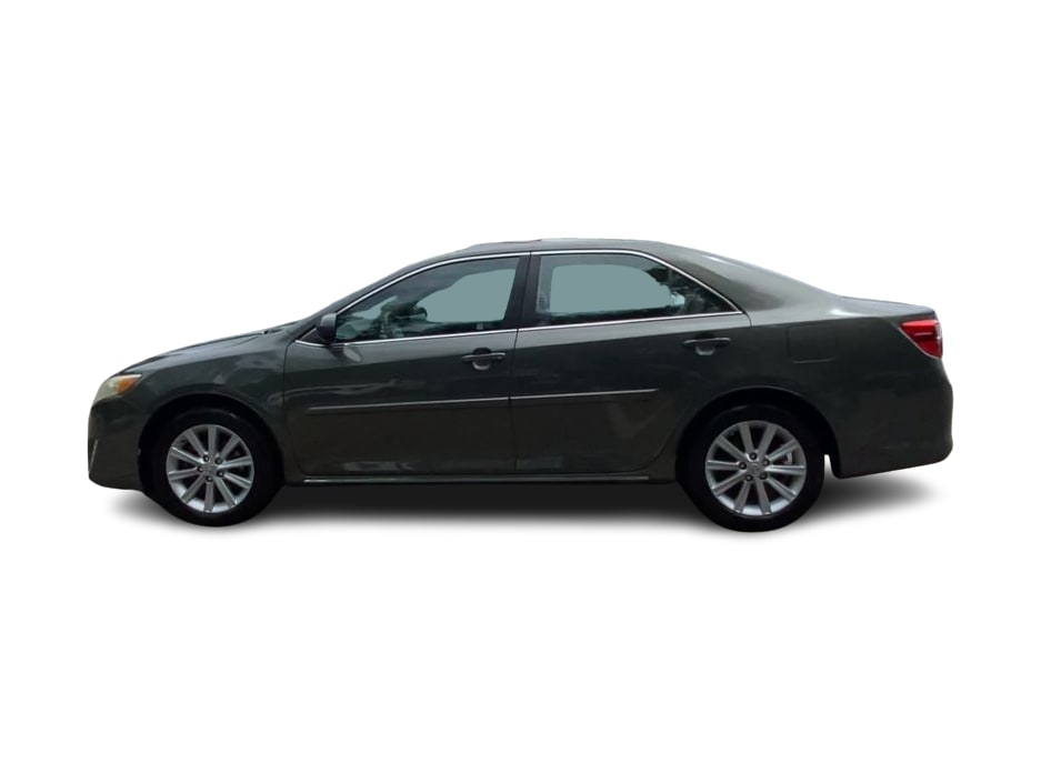 Thumbnail: 2013 Toyota Camry - 3