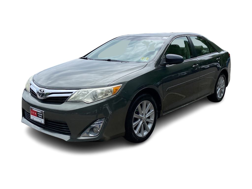 Thumbnail: 2013 Toyota Camry - 19