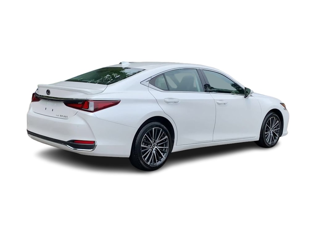 Thumbnail: 2023 Lexus ES - 21