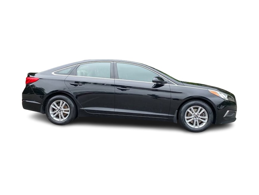 Thumbnail: 2017 Hyundai Sonata - 24
