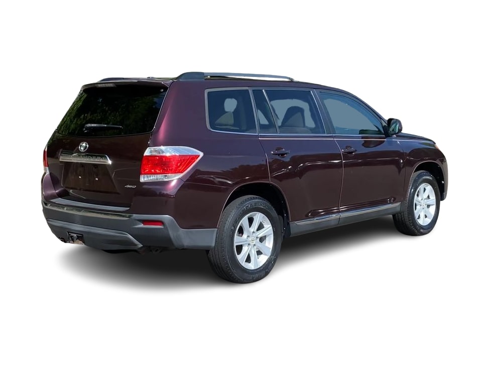 Thumbnail: 2012 Toyota Highlander - 24