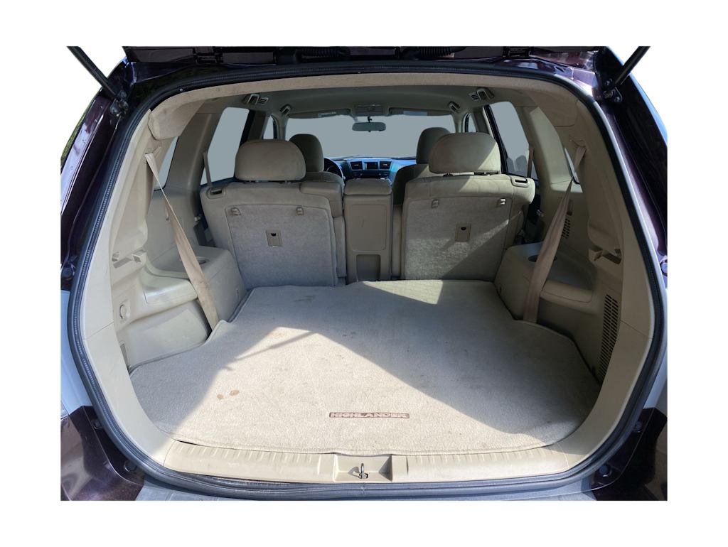 Thumbnail: 2012 Toyota Highlander - 17