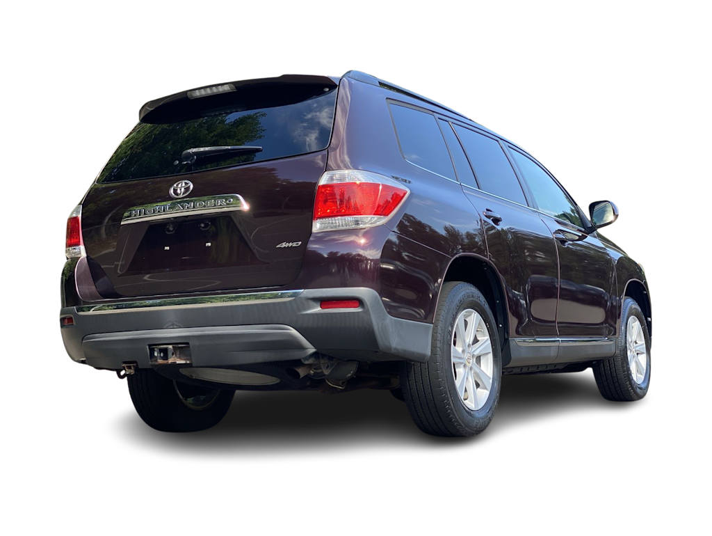 Thumbnail: 2012 Toyota Highlander - 26