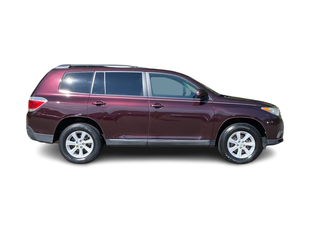 Thumbnail: 2012 Toyota Highlander - 25