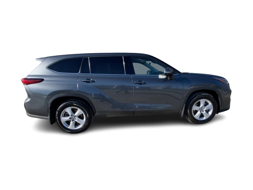 2022 Toyota Highlander LE 21