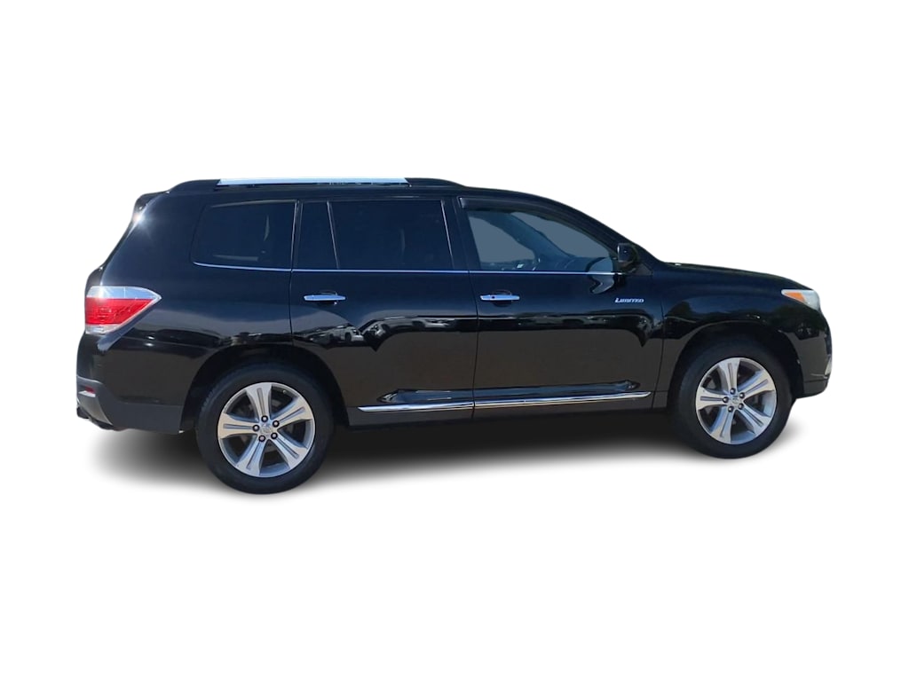 Thumbnail: 2012 Toyota Highlander - 25
