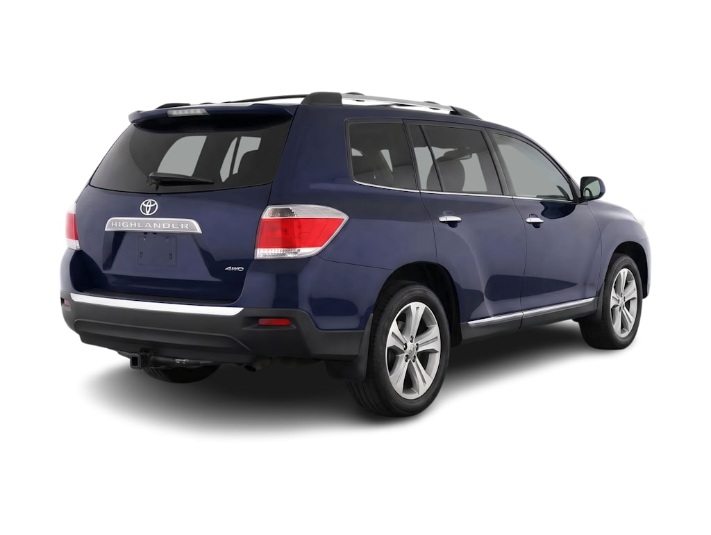 Thumbnail: 2013 Toyota Highlander - 10