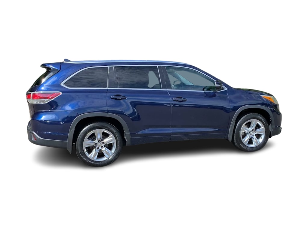 Thumbnail: 2015 Toyota Highlander - 25