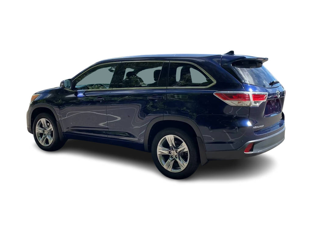 Thumbnail: 2015 Toyota Highlander - 4