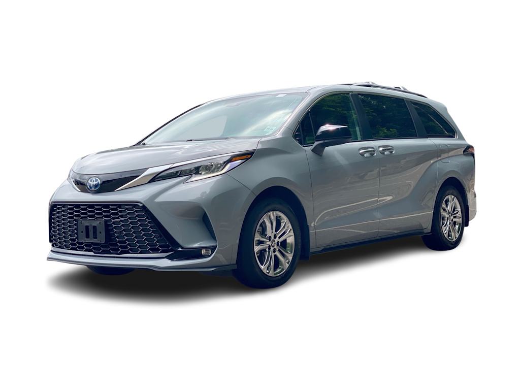 Thumbnail: 2023 Toyota Sienna - 20