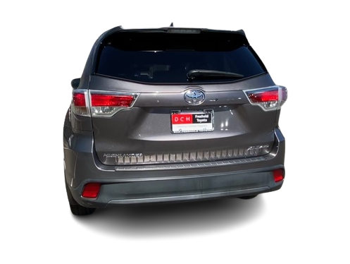 2015 Toyota Highlander XLE 18