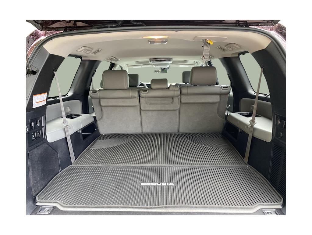 Thumbnail: 2018 Toyota Sequoia - 17