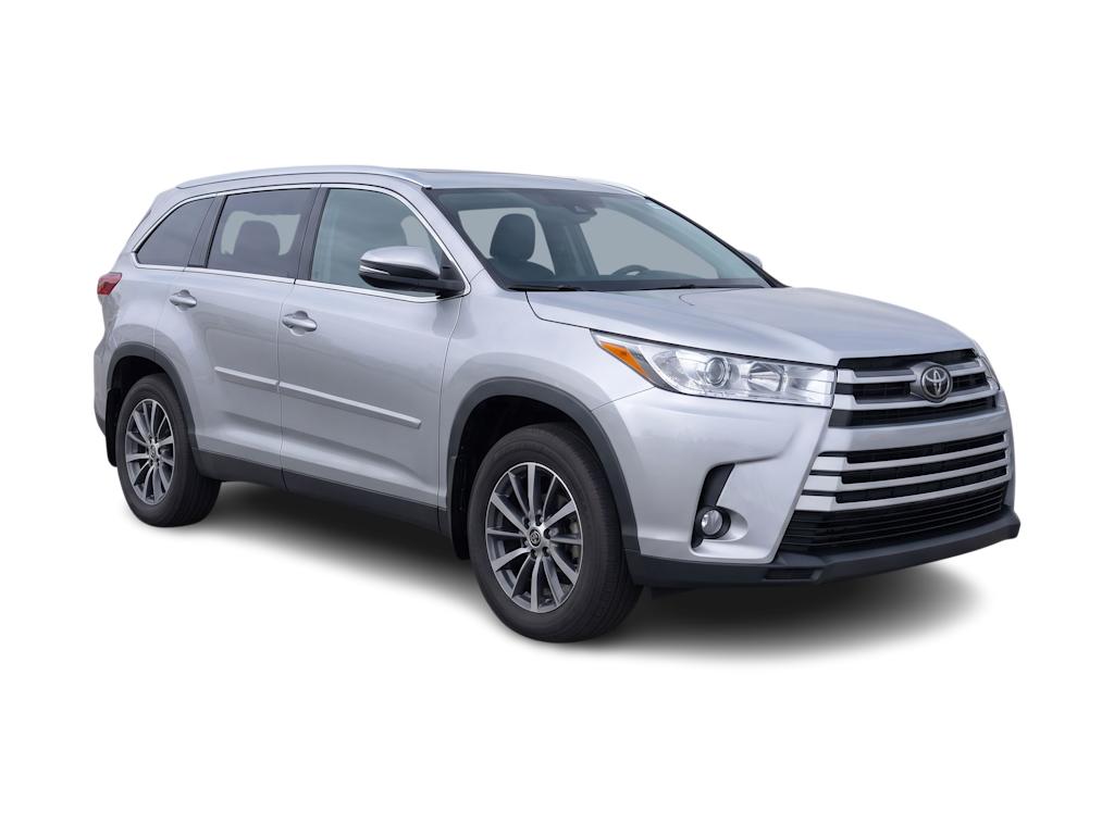 Thumbnail: 2019 Toyota Highlander - 19