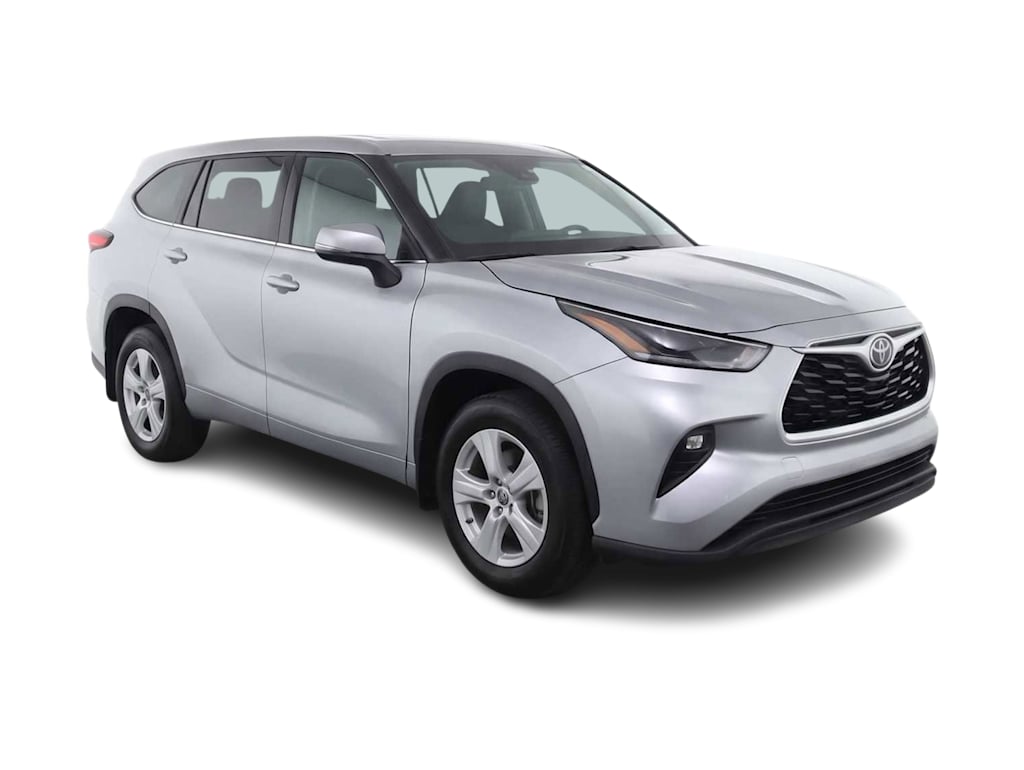 Thumbnail: 2023 Toyota Highlander - 18