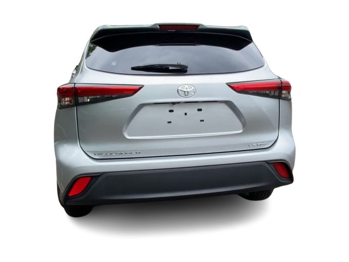 Thumbnail: 2023 Toyota Highlander - 26