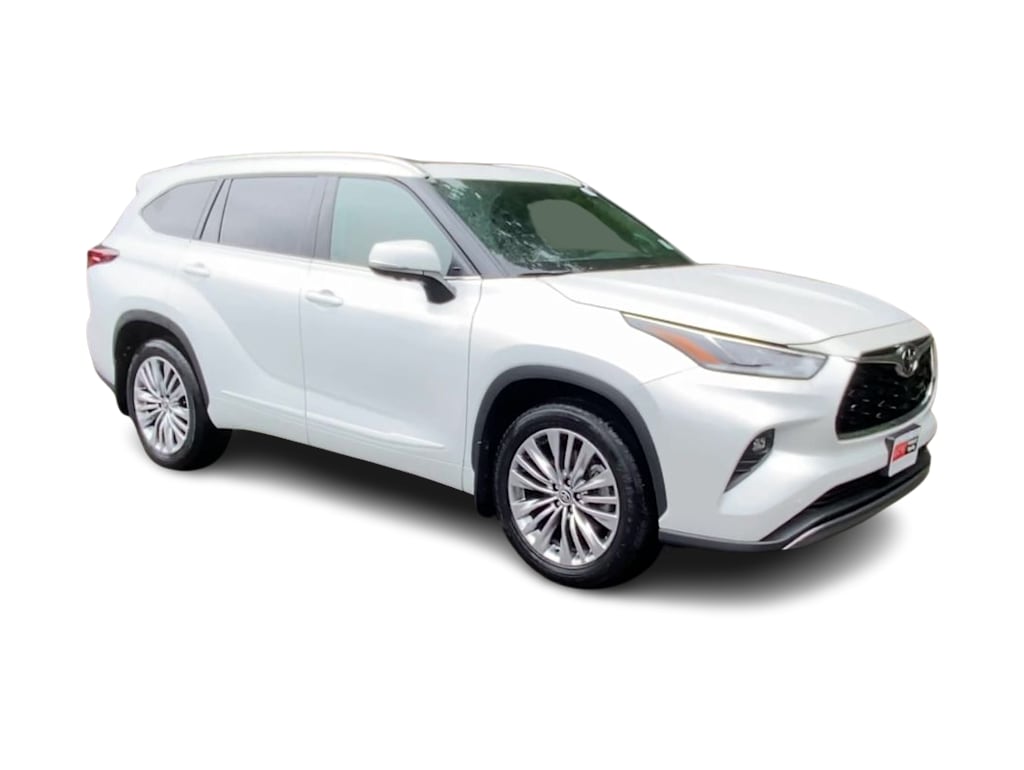 Thumbnail: 2026 Toyota Highlander - 20