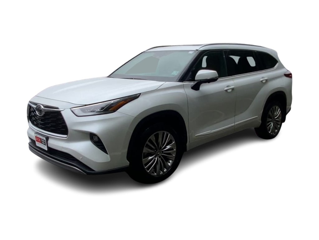 Thumbnail: 2026 Toyota Highlander - 22