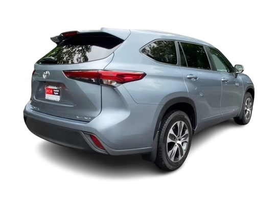 2023 Toyota Highlander XLE 20