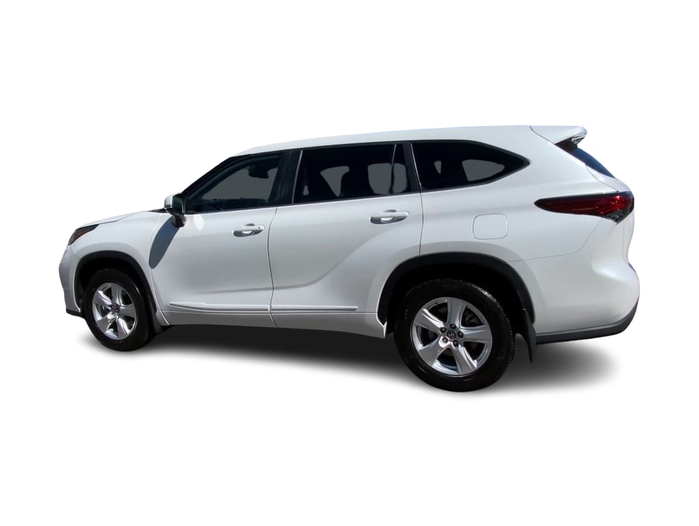 Thumbnail: 2023 Toyota Highlander - 3