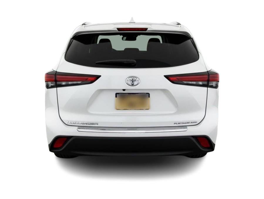 Thumbnail: 2023 Toyota Highlander - 4
