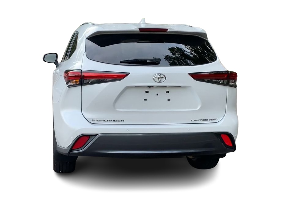 Thumbnail: 2023 Toyota Highlander - 5