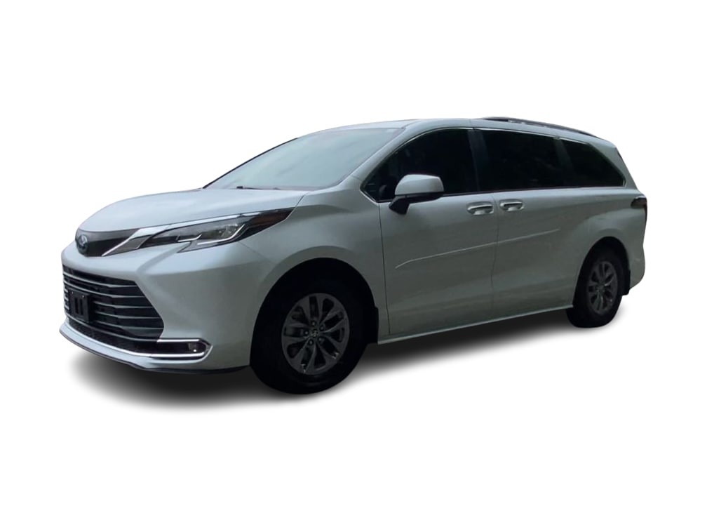 Thumbnail: 2023 Toyota Sienna - 22