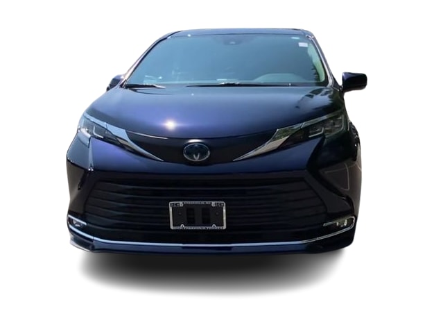 Thumbnail: 2021 Toyota Sienna - 5
